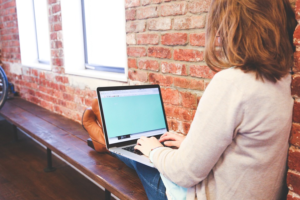Business Research Paper: Should Companies Hire In-House Psychologists?