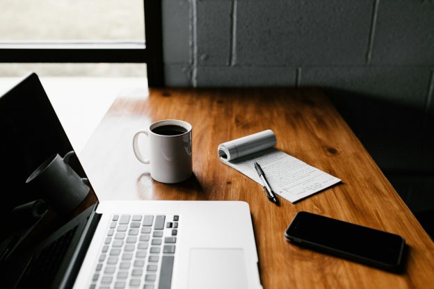 How to Write an Outline for an Essay: Complete Guide and Example